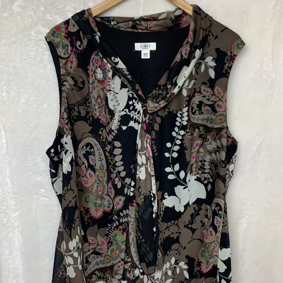 Cato Floral Sleeveless Blouse Women’s Plus 26W - Picture 2 of 8